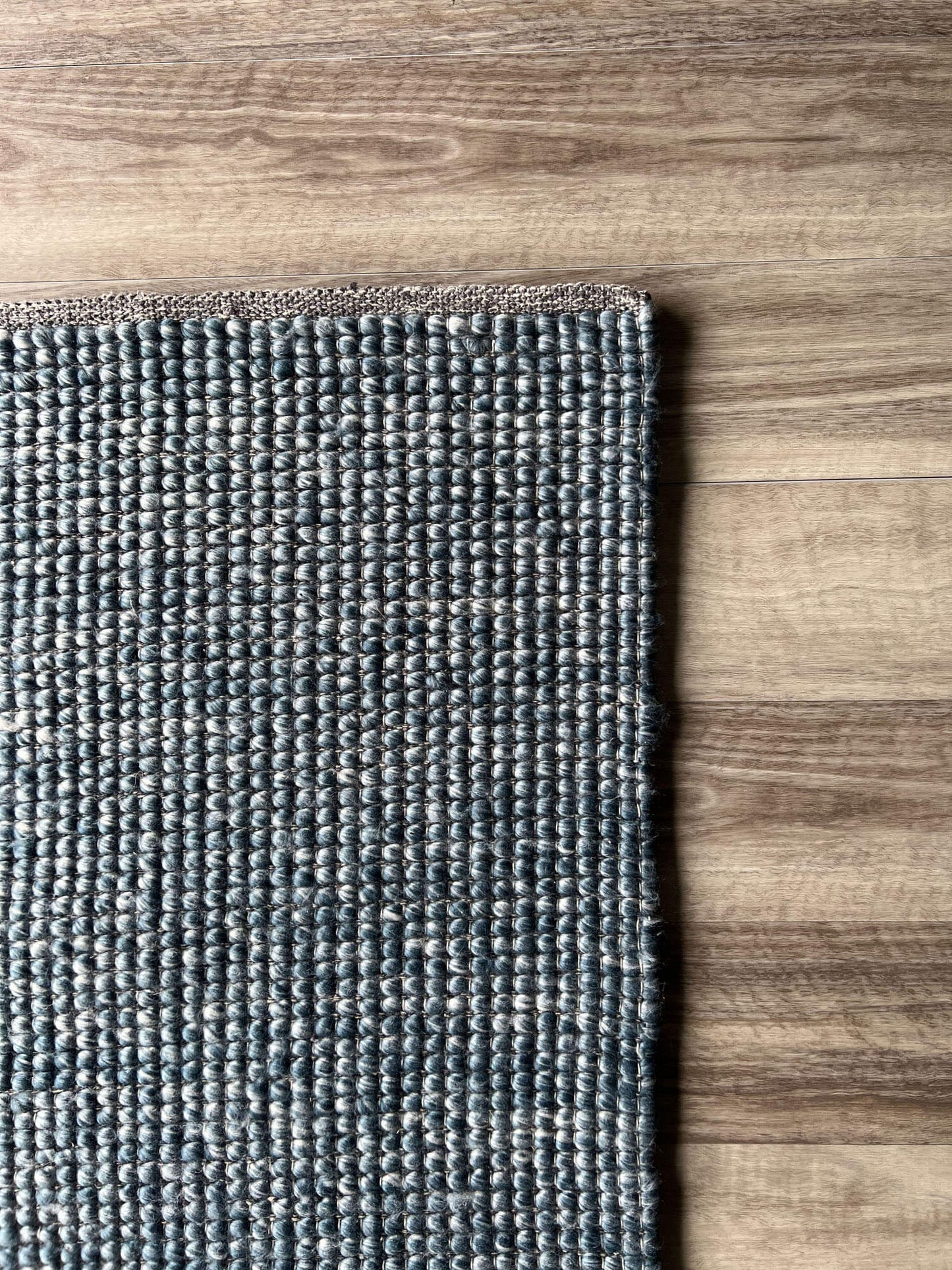 Handwoven Loop Anthra Grey