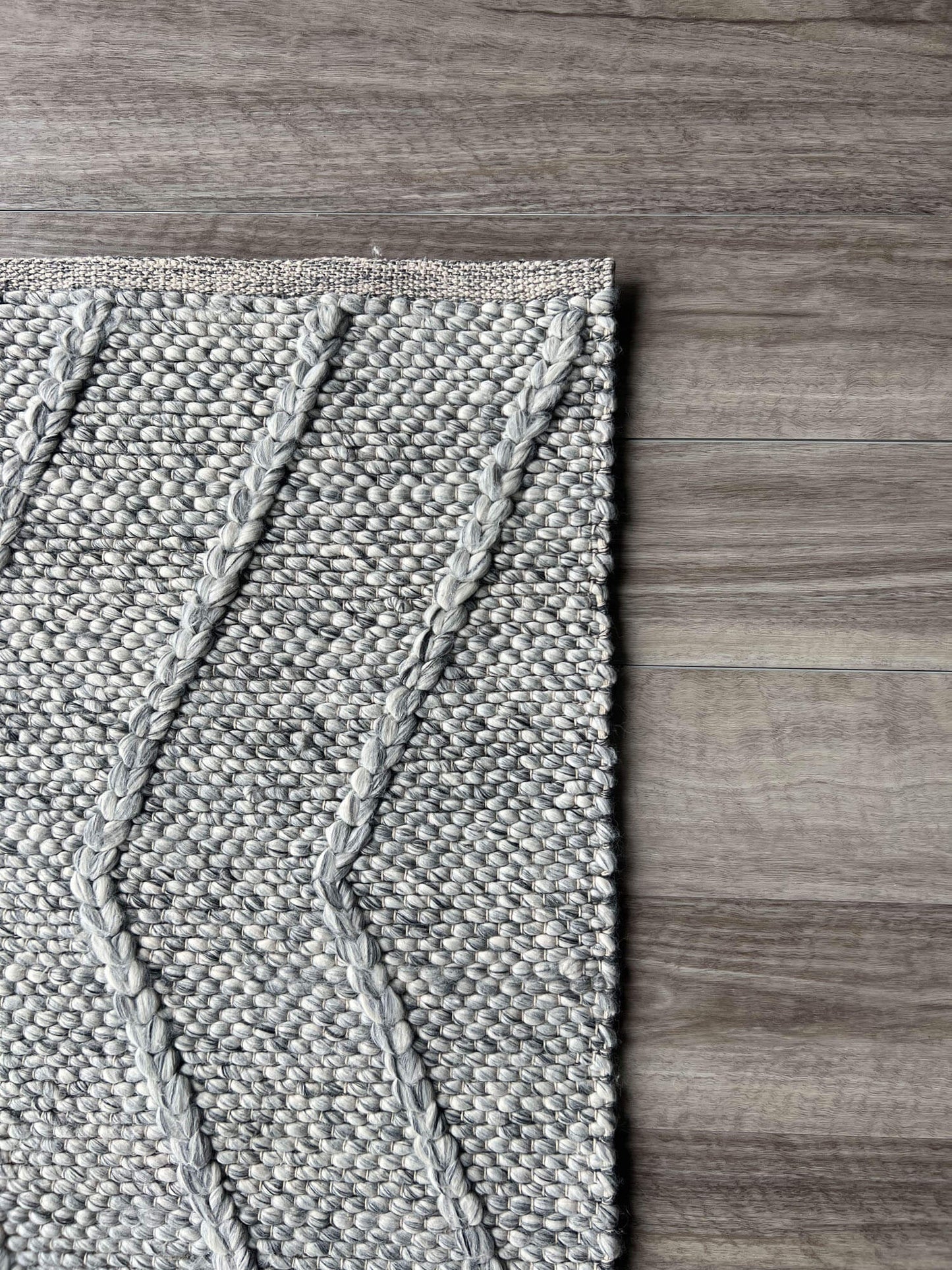 Pure Wool Ava Collection Spotted Grey