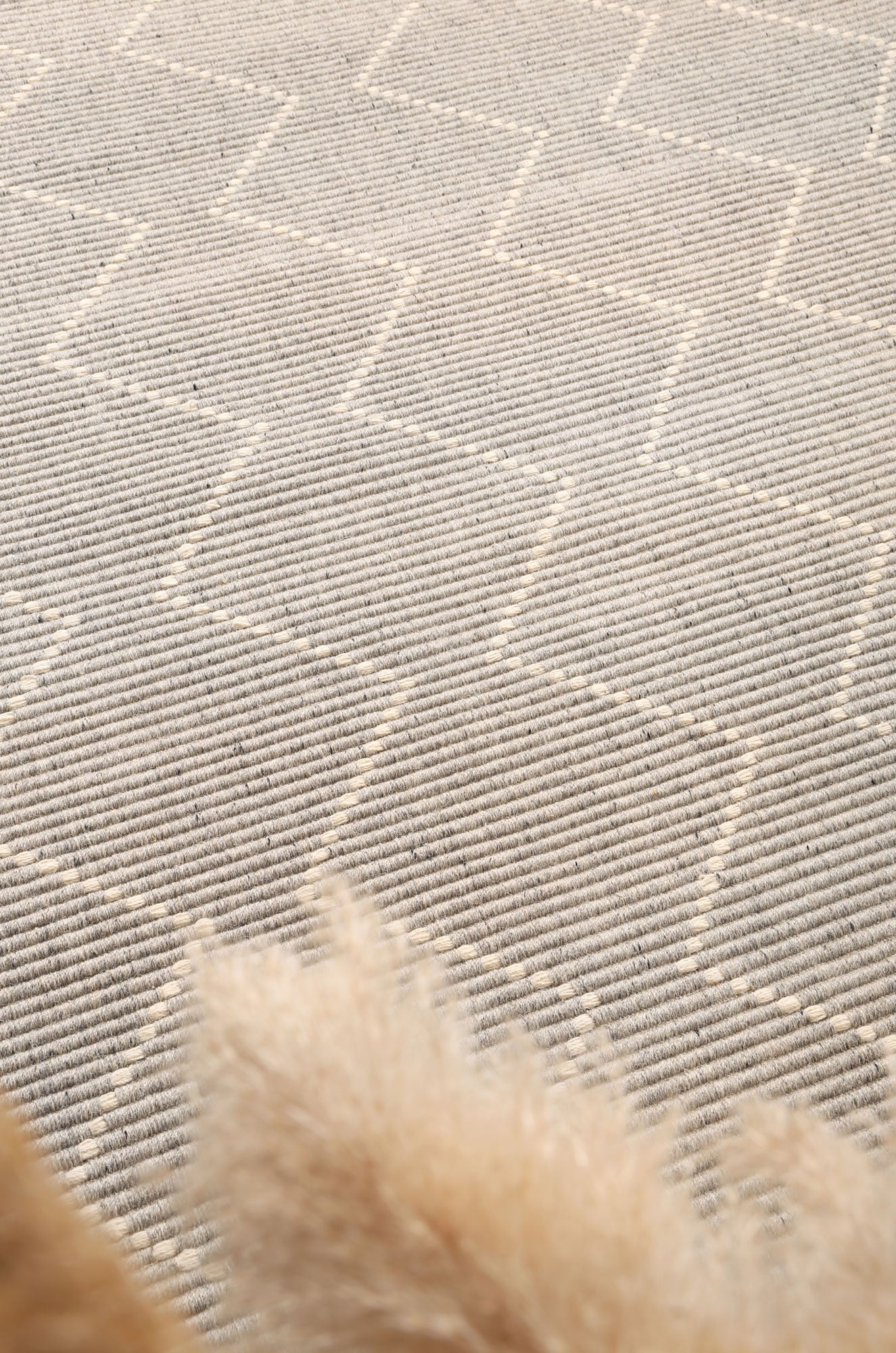 Goa Wool Blend Grey Rug