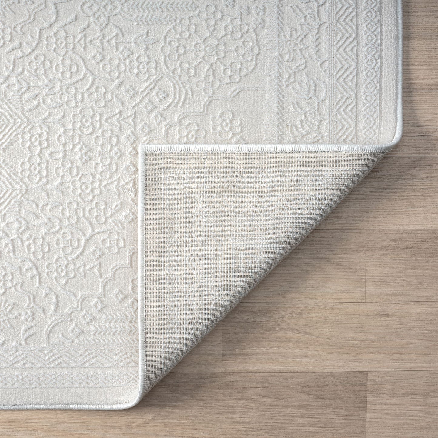 Fable 471  Runner Ivory
