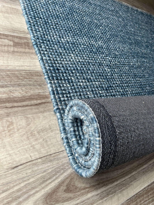 Handwoven Loop Anthra Grey