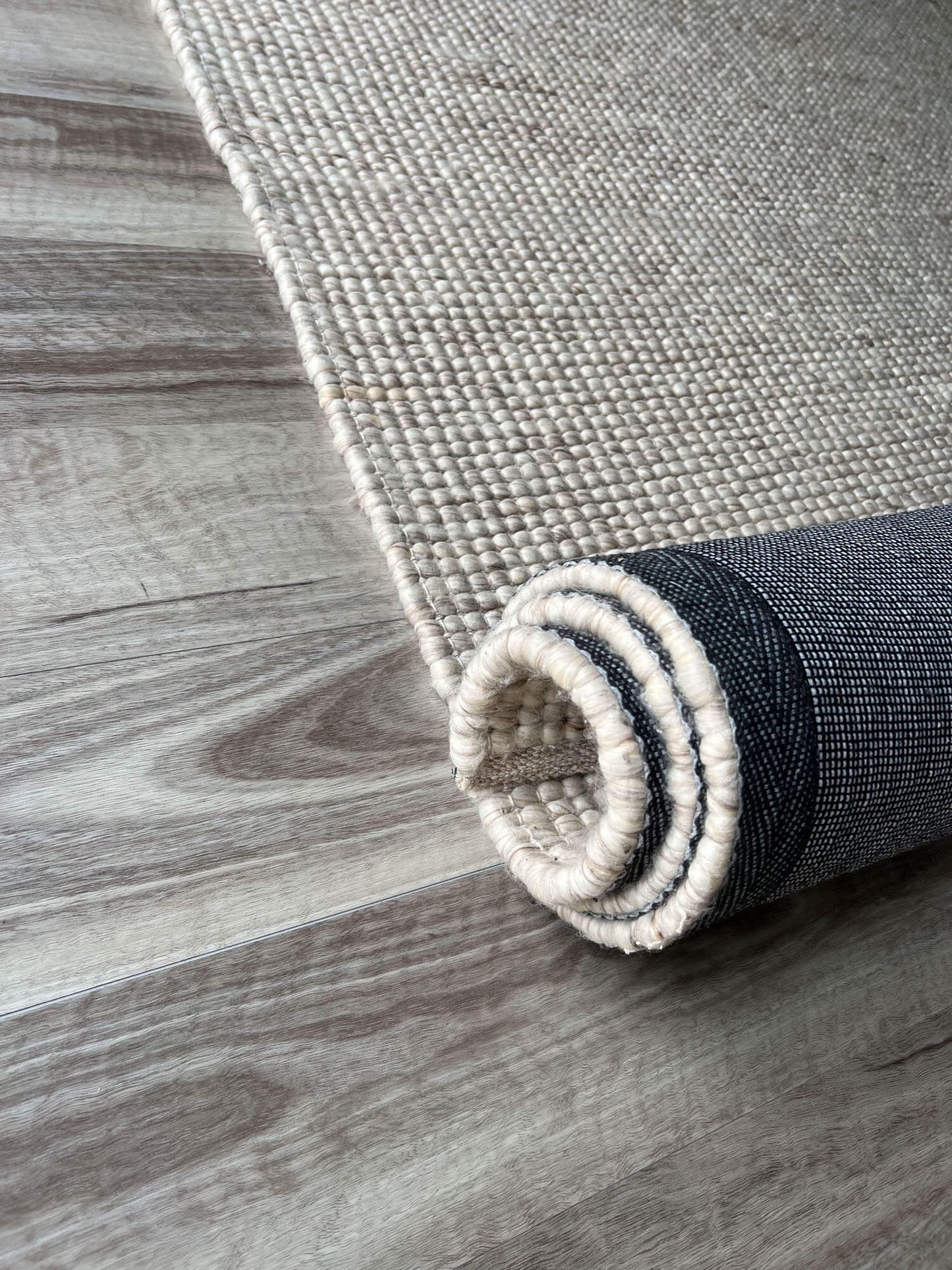 Handwoven Loop Beige
